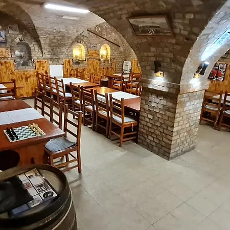 Pitvar *